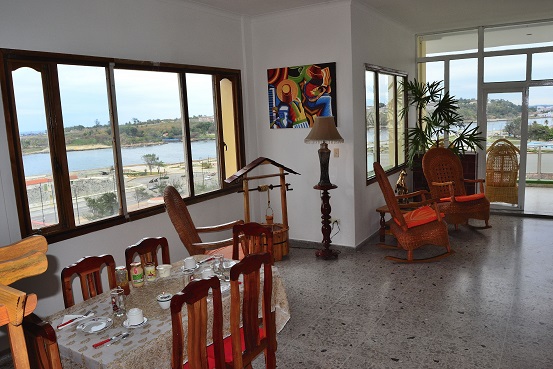 'Sala y Comedor' Casas particulares are an alternative to hotels in Cuba.